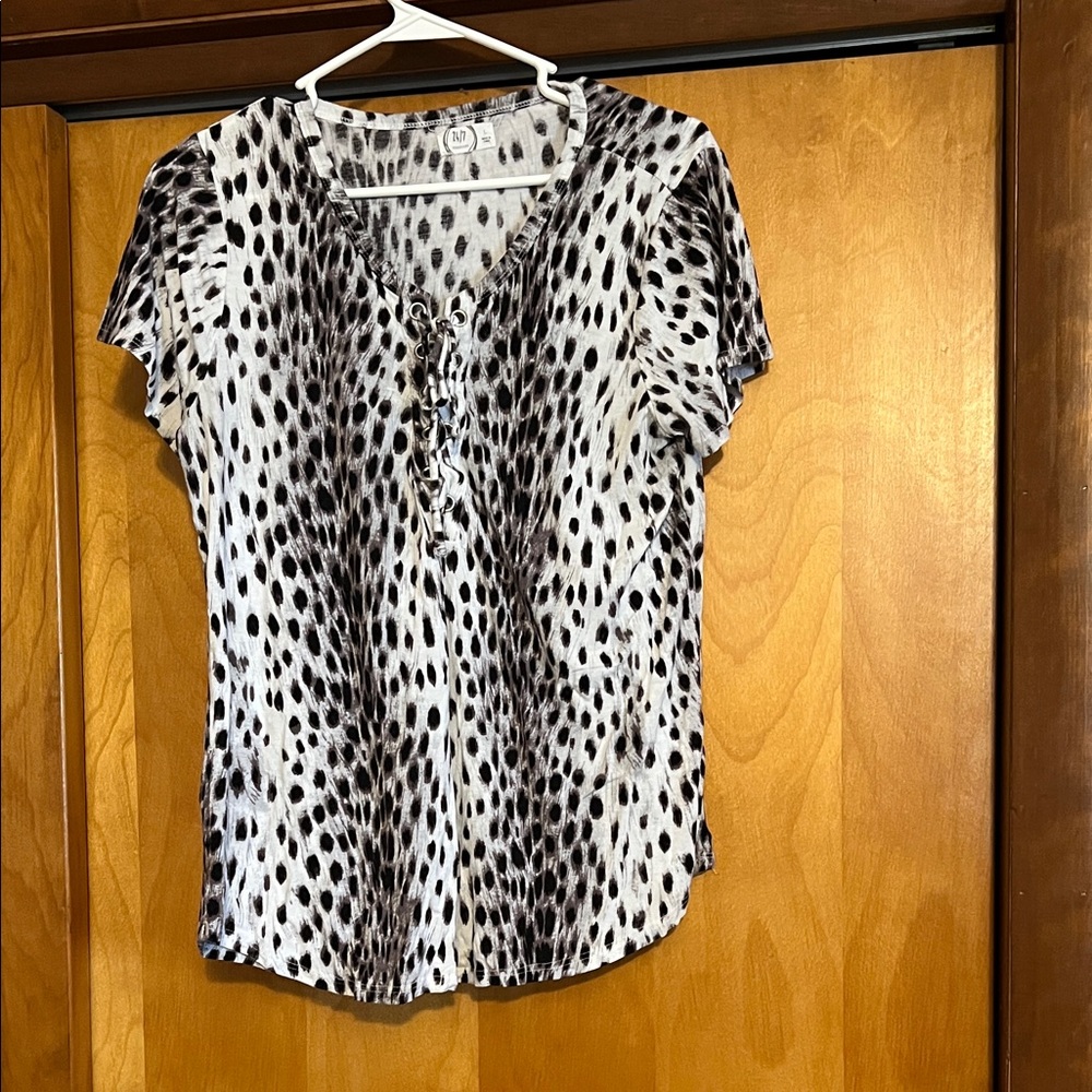 Maurices Black and White Patterned Blouse